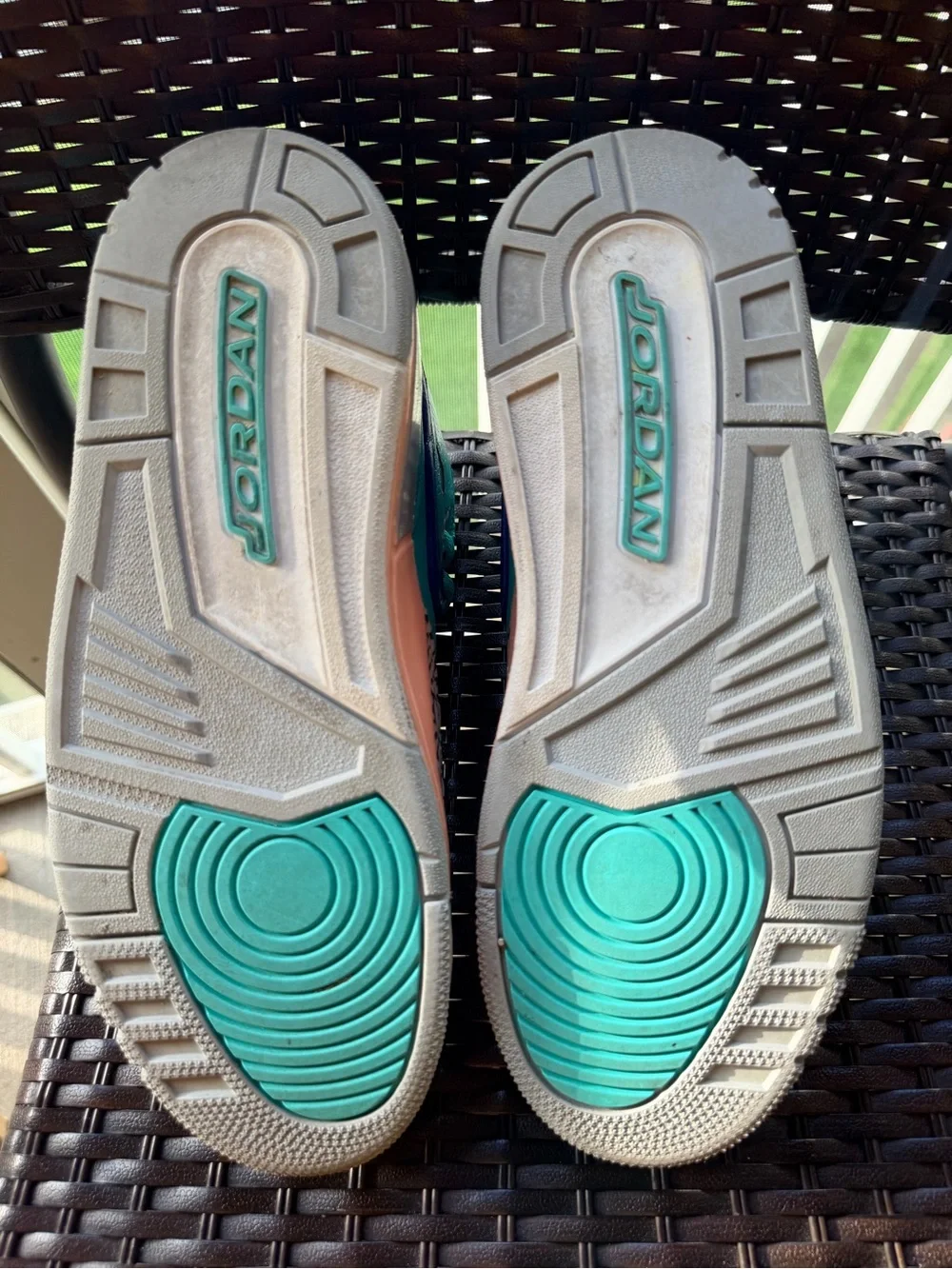Nike Air Jordan Legacy 312 “Hyper Jade” (AV3922-348) – Men’s Size 9.5
